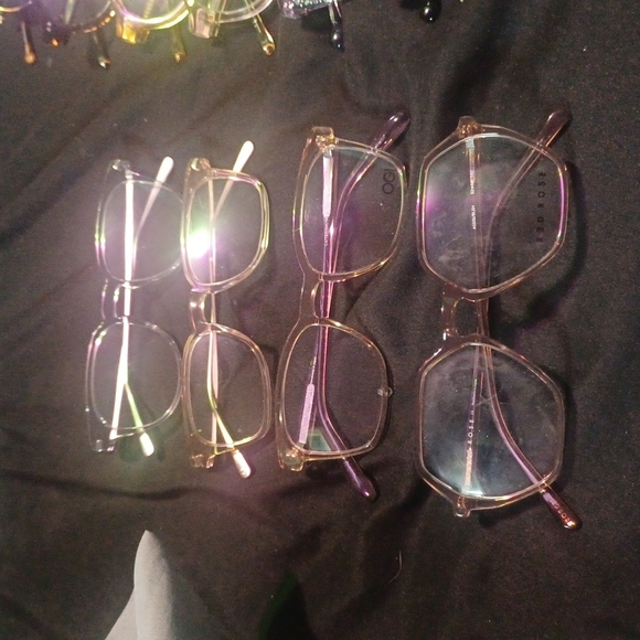 Designer eye glasses - Picture 6 of 8